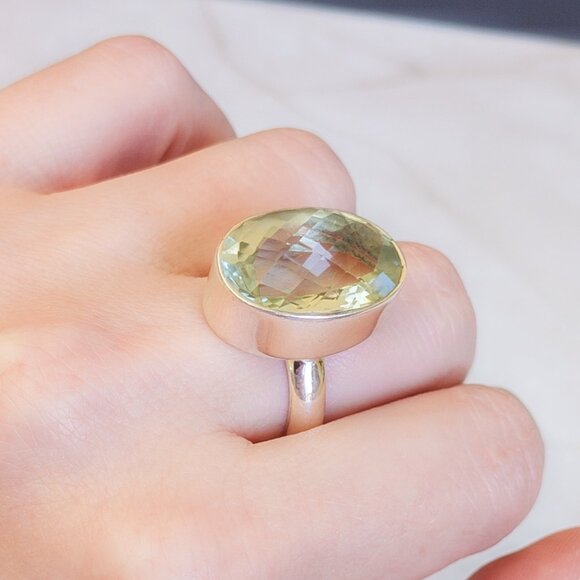 Sterling Prasiolite Oval Bezel Ring — Size 9 (oversize 20 ct) - Picture 7 of 9